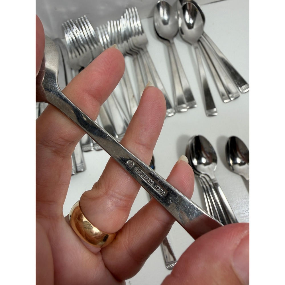 Gorham Studio 18/10 Stainless Flatware Set 36 Pc Knives Forks Spoons service / 7 - Picture 8 of 12
